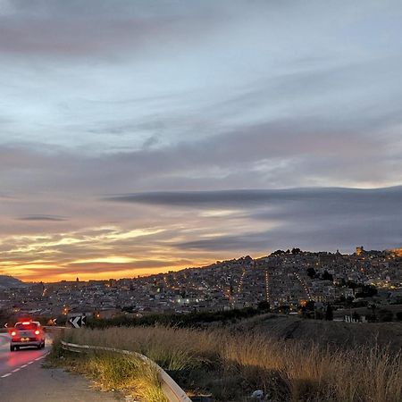 Appartamento "Rina Centro Sicilia" Pietraperzia Dış mekan fotoğraf